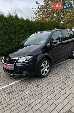 Минивэн Volkswagen Cross Touran 2008 в Луцке