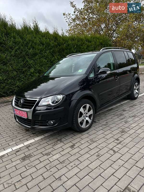Volkswagen Cross Touran 2008 Volkswagen Cross Touran 2008