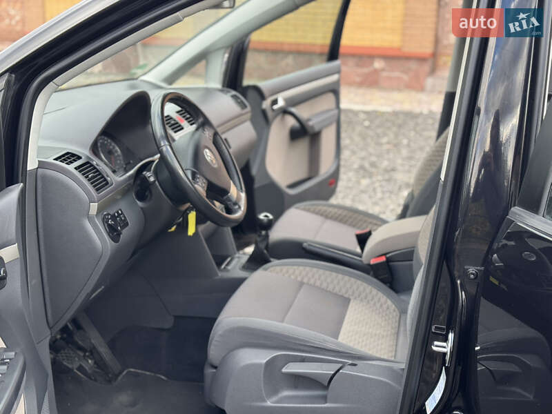 Минивэн Volkswagen Cross Touran 2009 в Ковеле фото 10 Минивэн Volkswagen Cross Touran 2009 в Ковеле