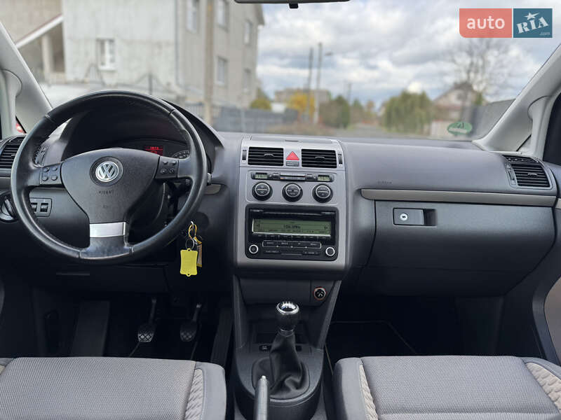 Минивэн Volkswagen Cross Touran 2009 в Ковеле фото 14 Минивэн Volkswagen Cross Touran 2009 в Ковеле