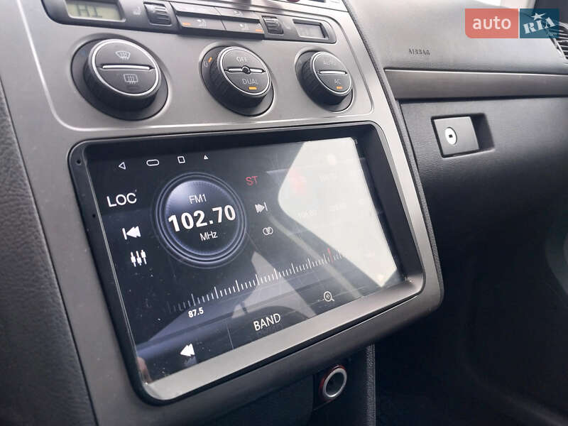 Минивэн Volkswagen Cross Touran 2008 в Самборе