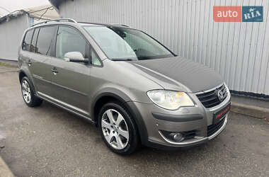 Минивэн Volkswagen Cross Touran 2008 в Киеве