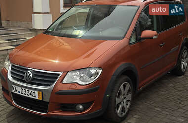 Минивэн Volkswagen Cross Touran 2008 в Каменец-Подольском