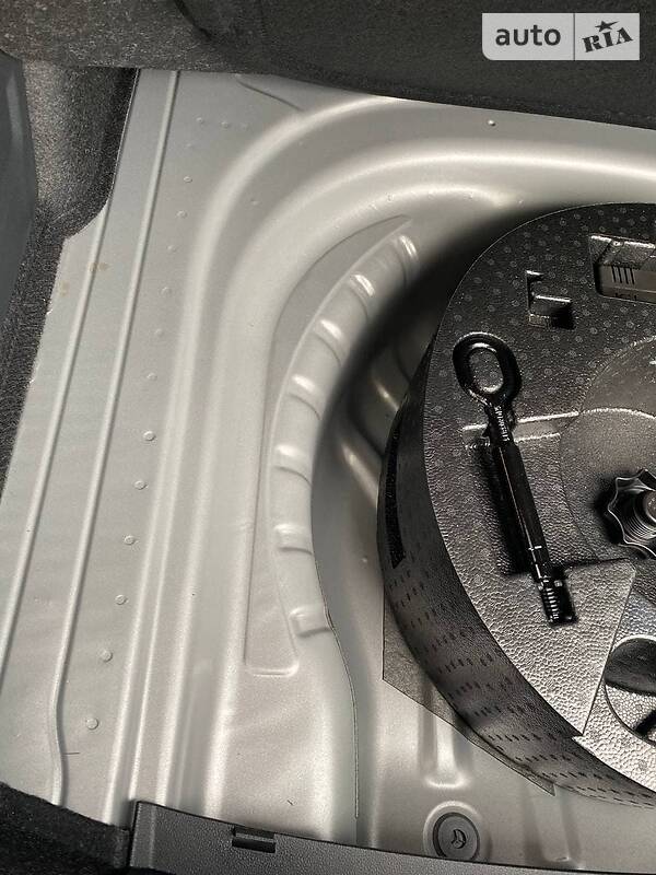 Седан Volkswagen e-Bora 2019 в Борисполе