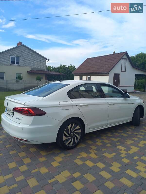 Седан Volkswagen e-Bora 2019 в Дніпрі