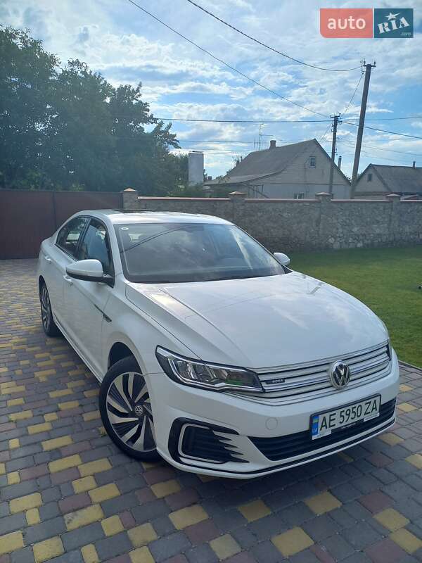 Седан Volkswagen e-Bora 2019 в Дніпрі