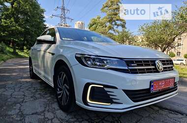 Седан Volkswagen e-Bora 2019 в 