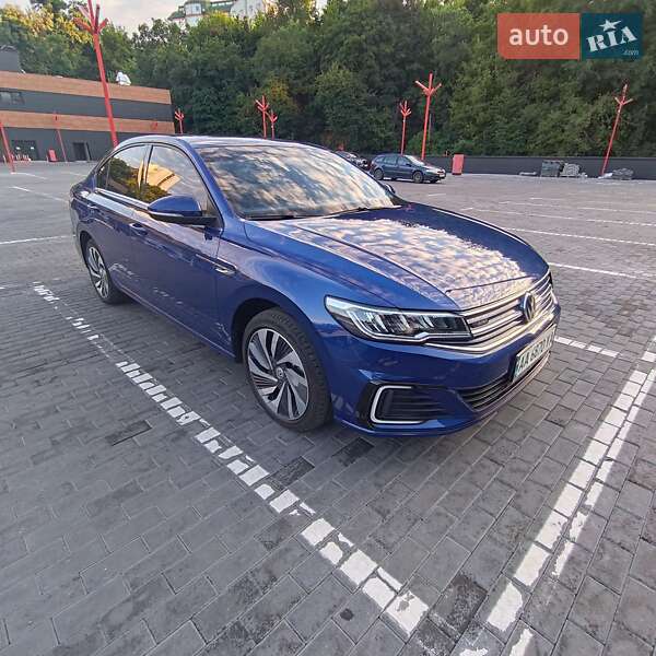 Седан Volkswagen e-Bora 2019 в Києві