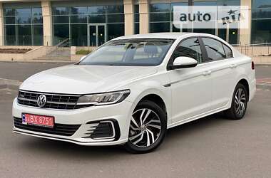 Седан Volkswagen e-Bora 2019 в Києві