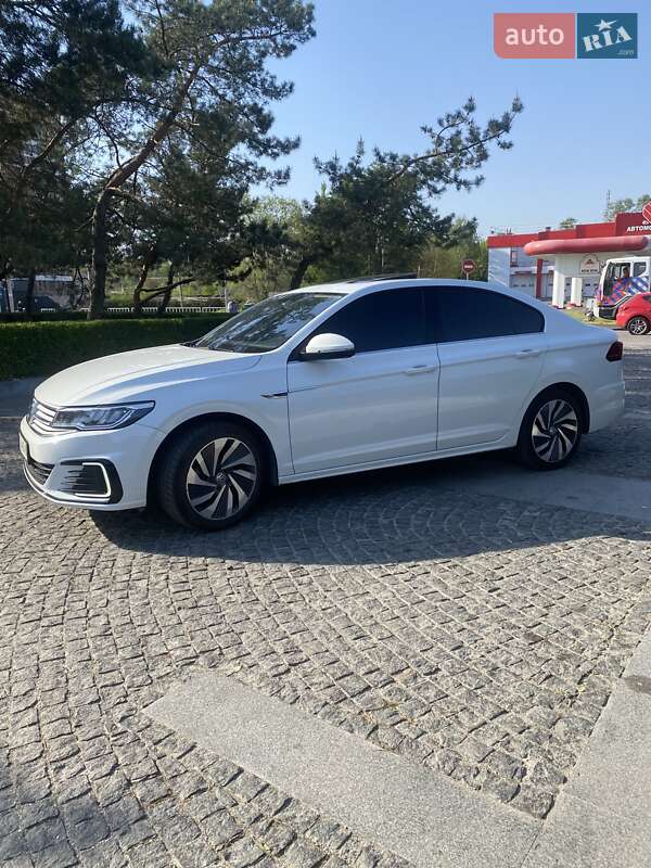 Седан Volkswagen e-Bora 2019 в Дніпрі