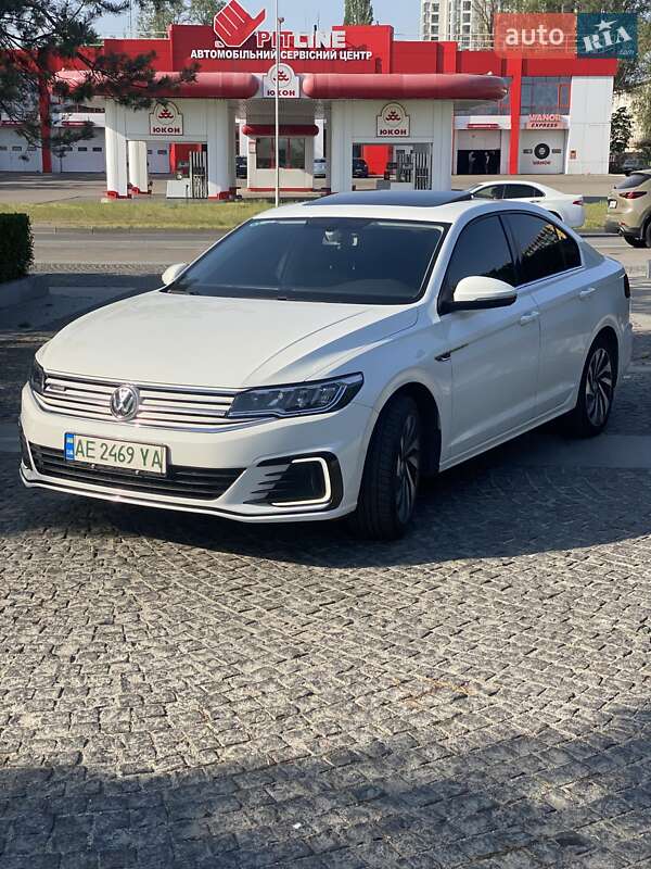 Седан Volkswagen e-Bora 2019 в Дніпрі