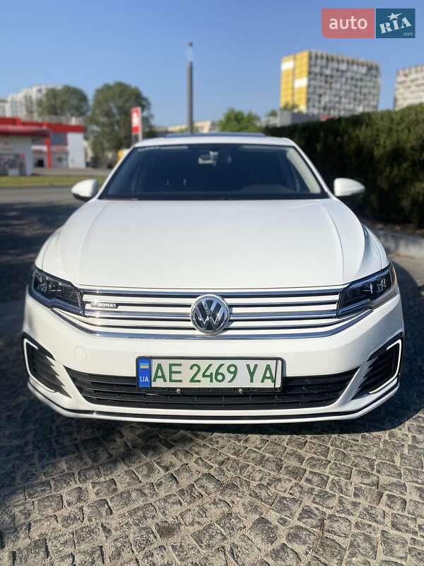Седан Volkswagen e-Bora 2019 в Дніпрі