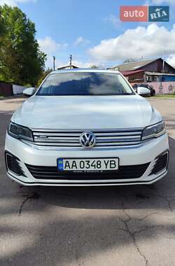 Седан Volkswagen e-Bora 2019 в Боярці