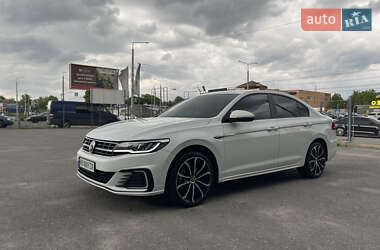 Седан Volkswagen e-Bora 2020 в Виннице