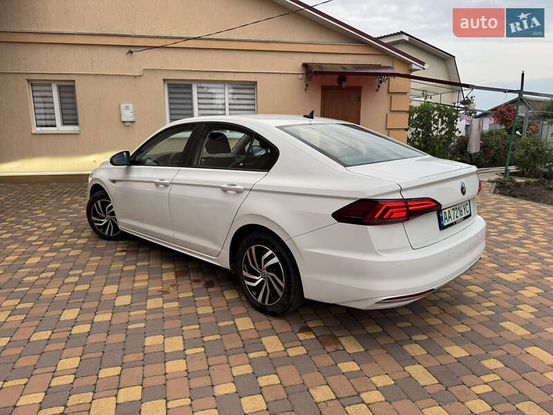Седан Volkswagen e-Bora 2019 в Києві
