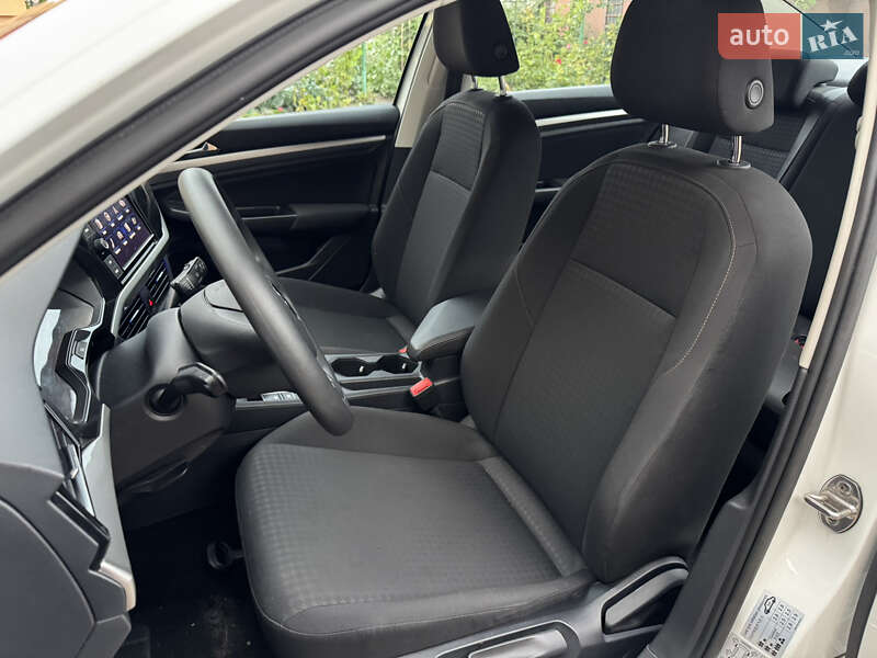Седан Volkswagen e-Bora 2019 в Києві