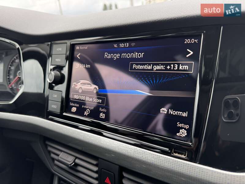 Седан Volkswagen e-Bora 2020 в Киеве