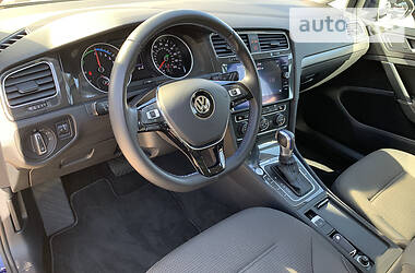 Хетчбек Volkswagen e-Golf 2019 в Одесі