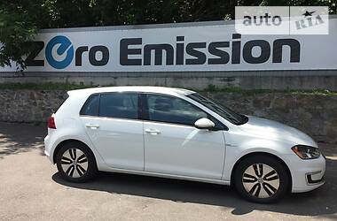 Volkswagen e-Golf 2016