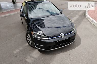 Volkswagen e-Golf 2017