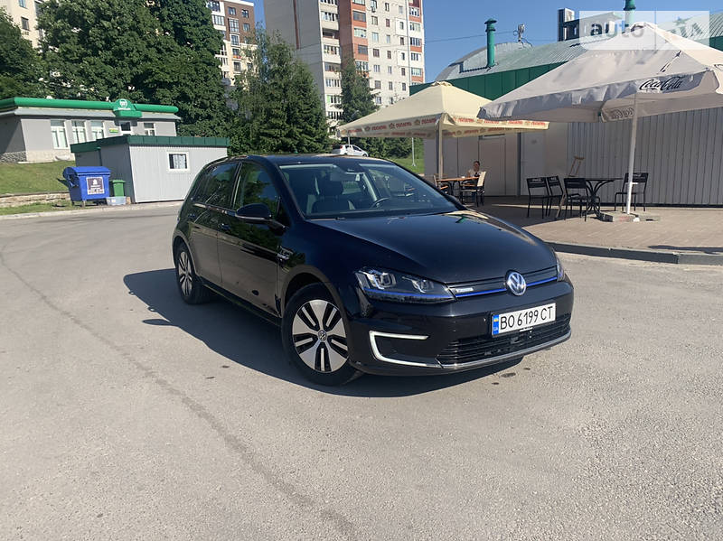 Хэтчбек Volkswagen e-Golf 2014 в Тернополе