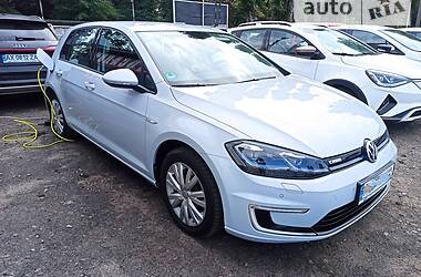 Volkswagen e-Golf 2018 Volkswagen e-Golf 2018