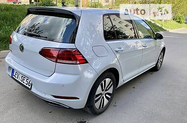 Хетчбек Volkswagen e-Golf 2017 в Хмельницькому