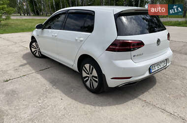 Хэтчбек Volkswagen e-Golf 2017 в Сумах