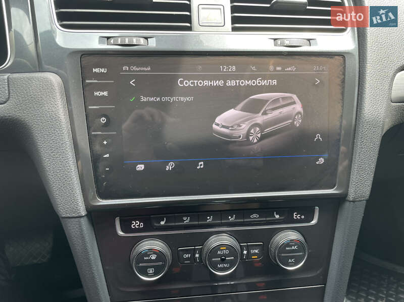Хэтчбек Volkswagen e-Golf 2017 в Сумах