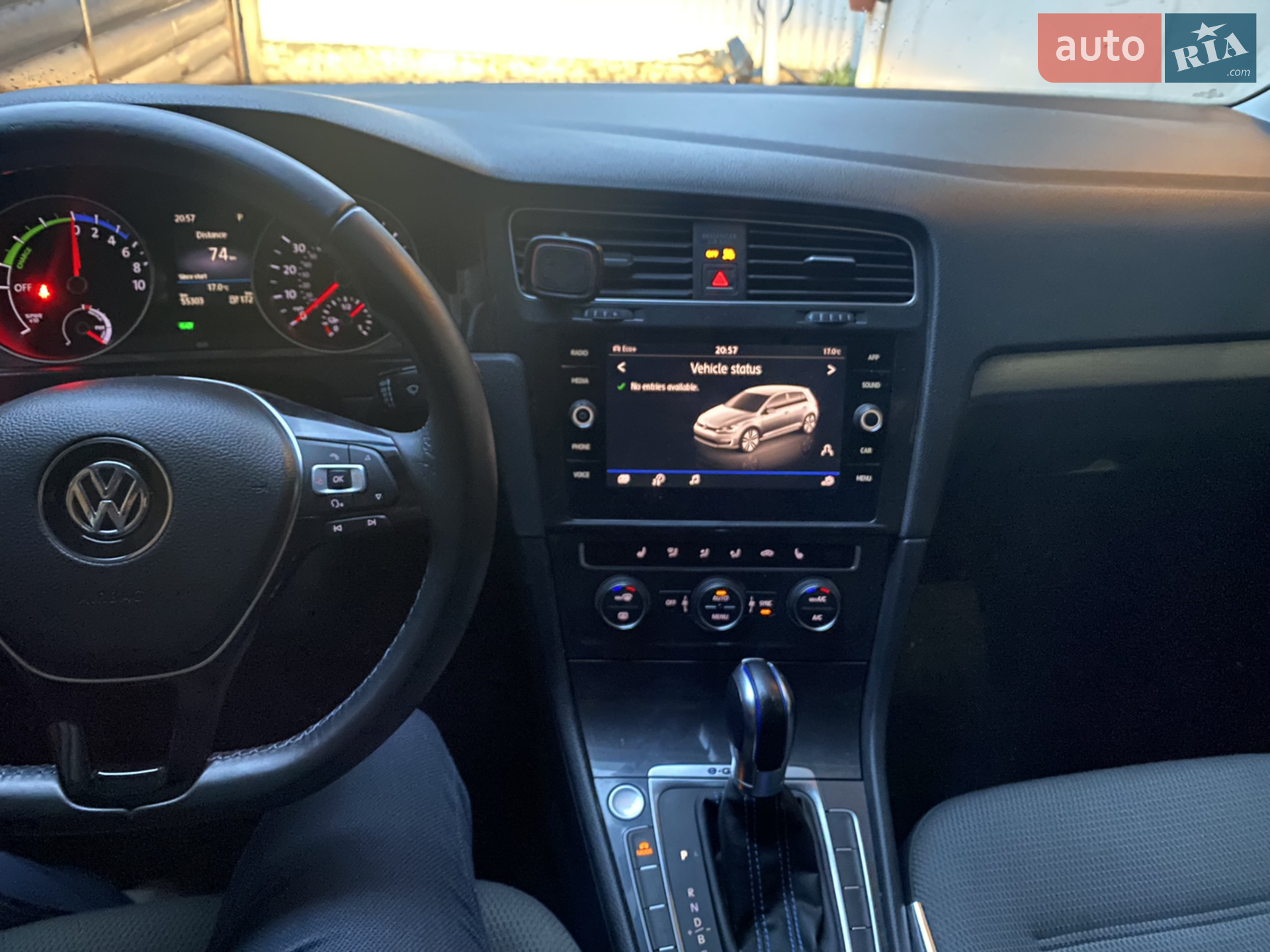 2017 Volkswagen Golf - мініатюра 21