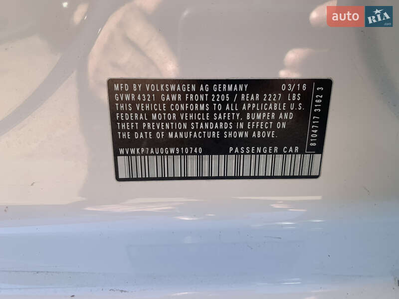 Хэтчбек Volkswagen e-Golf 2016 в Белой Церкви