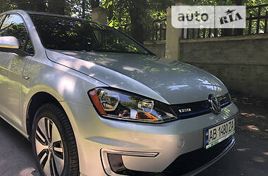 Хетчбек Volkswagen e-Golf 2016 в Вінниці