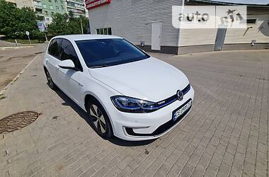 Volkswagen e-Golf 2017