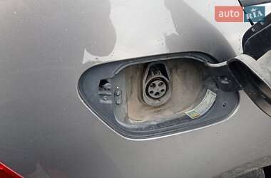 Хэтчбек Volkswagen e-Golf 2016 в Жовкве