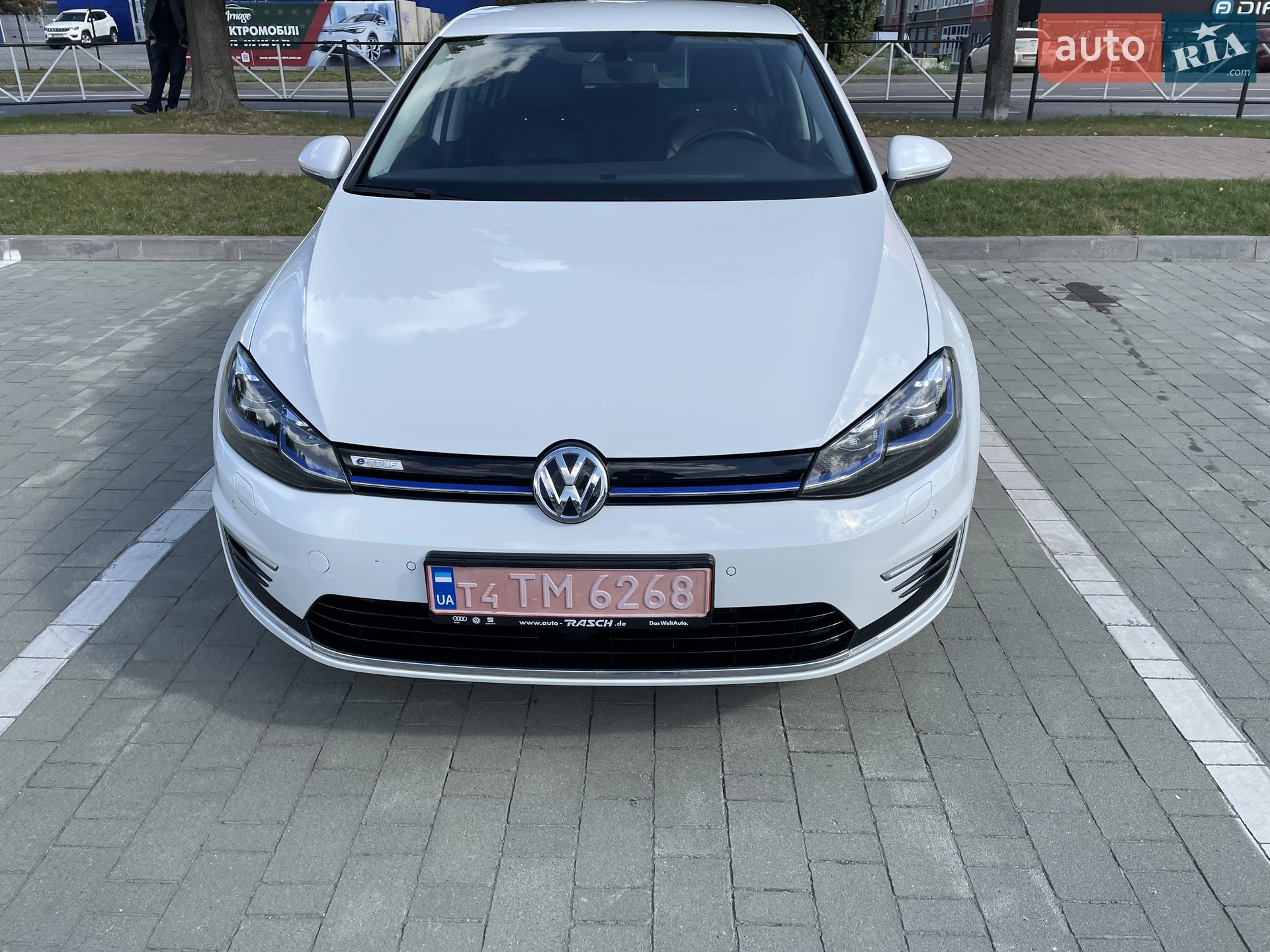 2018 Volkswagen Golf - мініатюра 5
