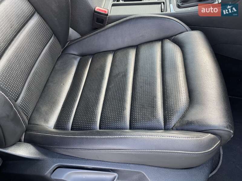 Хэтчбек Volkswagen e-Golf 2018 в Хмельницком