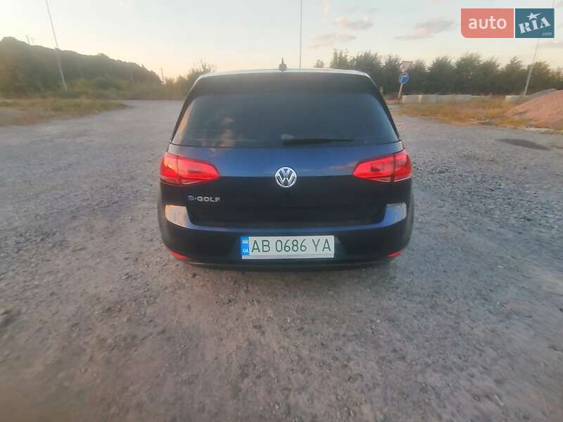 Хэтчбек Volkswagen e-Golf 2014 в Виннице