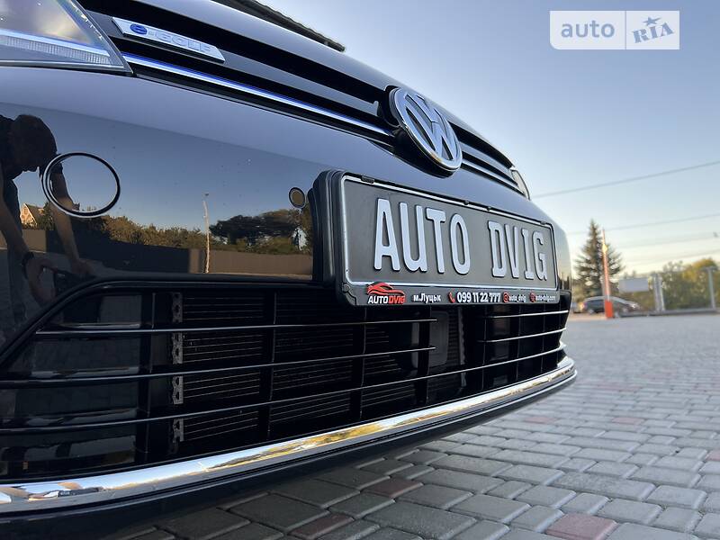 Хэтчбек Volkswagen e-Golf 2018 в Луцке