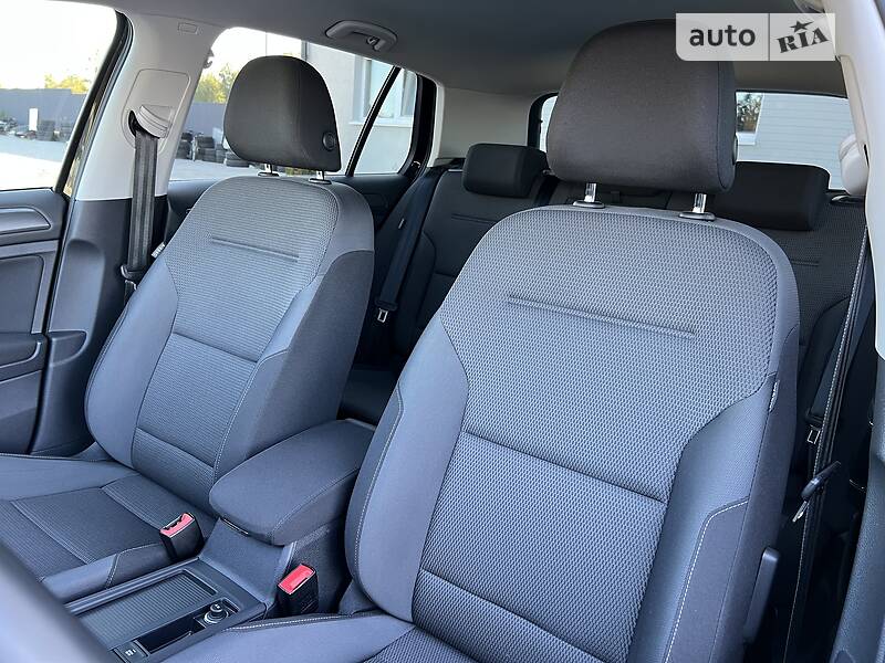 Хэтчбек Volkswagen e-Golf 2018 в Луцке