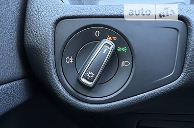 Хетчбек Volkswagen e-Golf 2018 в 