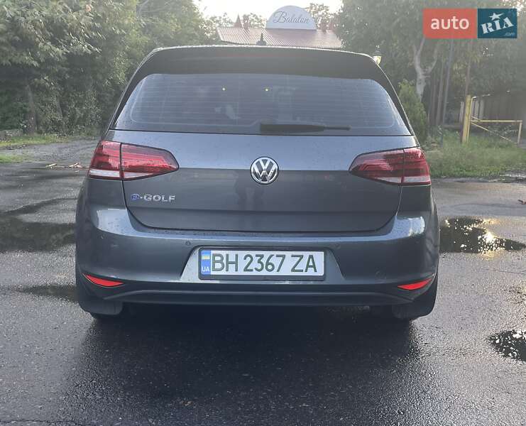 Хетчбек Volkswagen e-Golf 2017 в Одесі