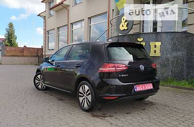 Хэтчбек Volkswagen e-Golf 2015 в Луцке