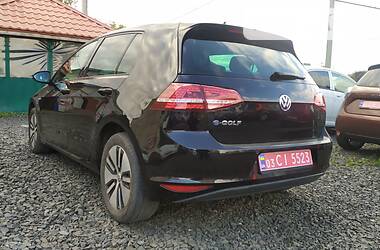 Хэтчбек Volkswagen e-Golf 2015 в Луцке