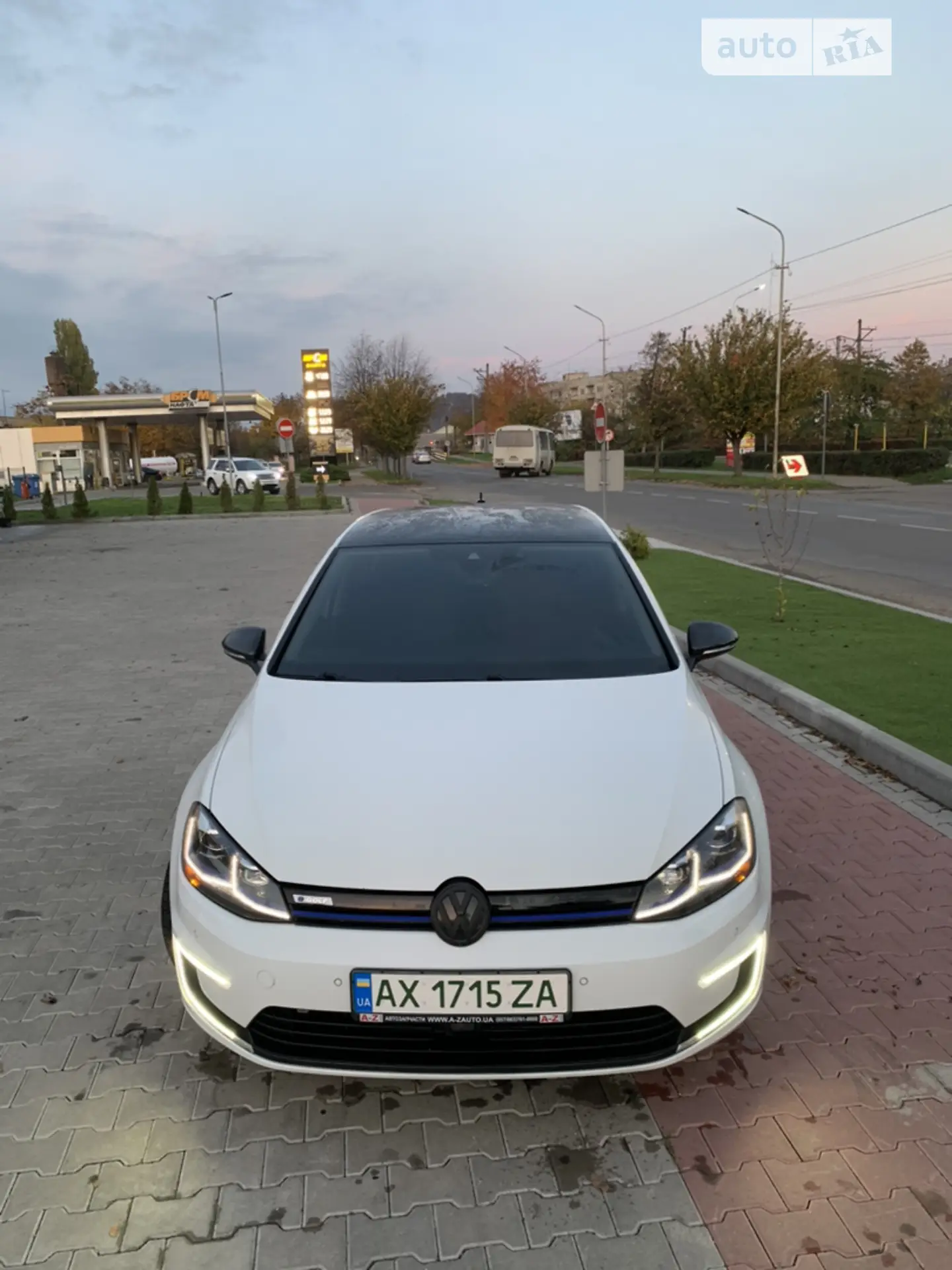 2017 Volkswagen Golf - мініатюра 9