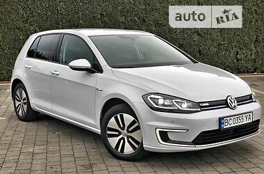 Volkswagen e-Golf 2017 Volkswagen e-Golf 2017