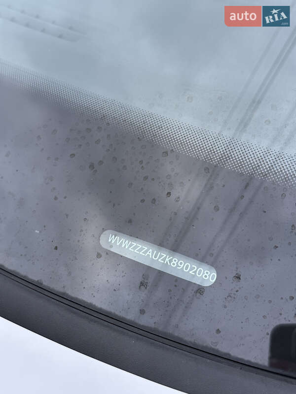 Хетчбек Volkswagen e-Golf 2018 в Мукачевому