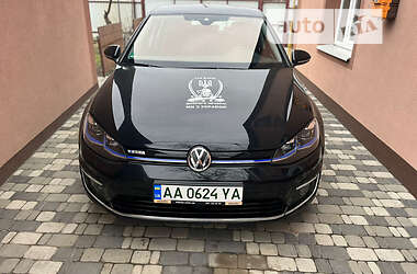 Хетчбек Volkswagen e-Golf 2018 в Ірпені