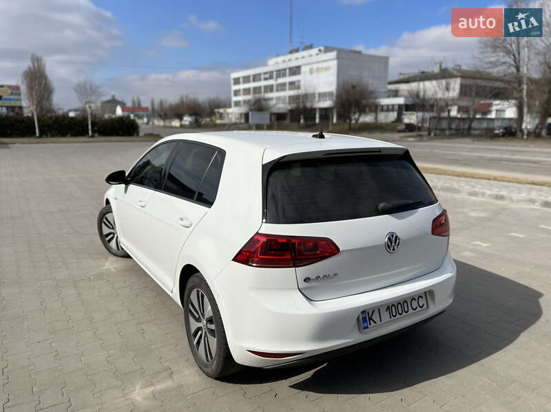 Хэтчбек Volkswagen e-Golf 2016 в Белой Церкви