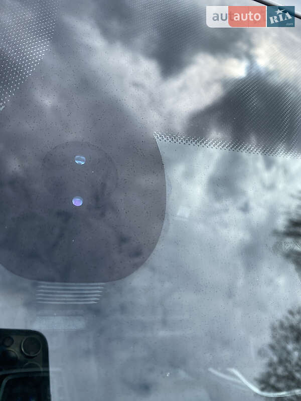 Хетчбек Volkswagen e-Golf 2015 в Хмельницькому