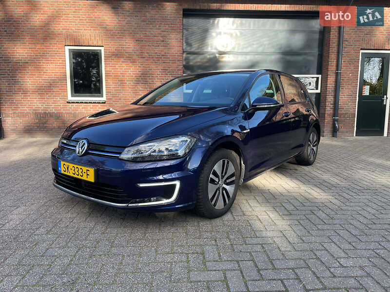 Хетчбек Volkswagen e-Golf 2018 в Шептицькому